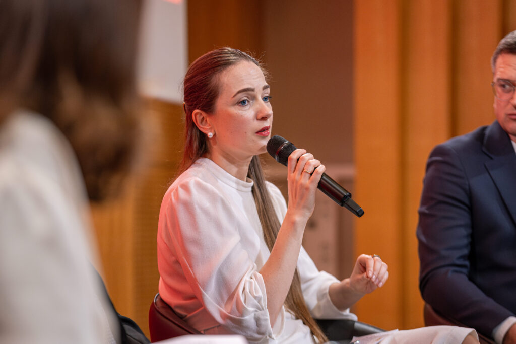 20260224 GRANDE CONFÉRENCE “THE WAR ON UKRAINE WHAT NEEDS TO CHANGE ” 27SG PARIS FRANCE 27